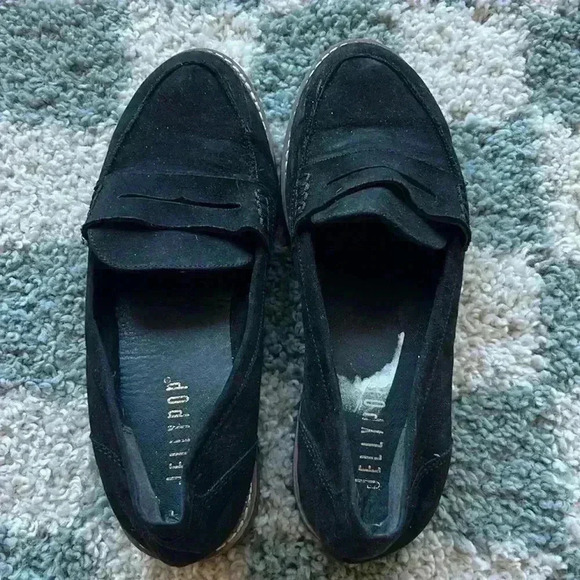 Platform Penny Loafers! Size 9M! - Picture 1 of 3